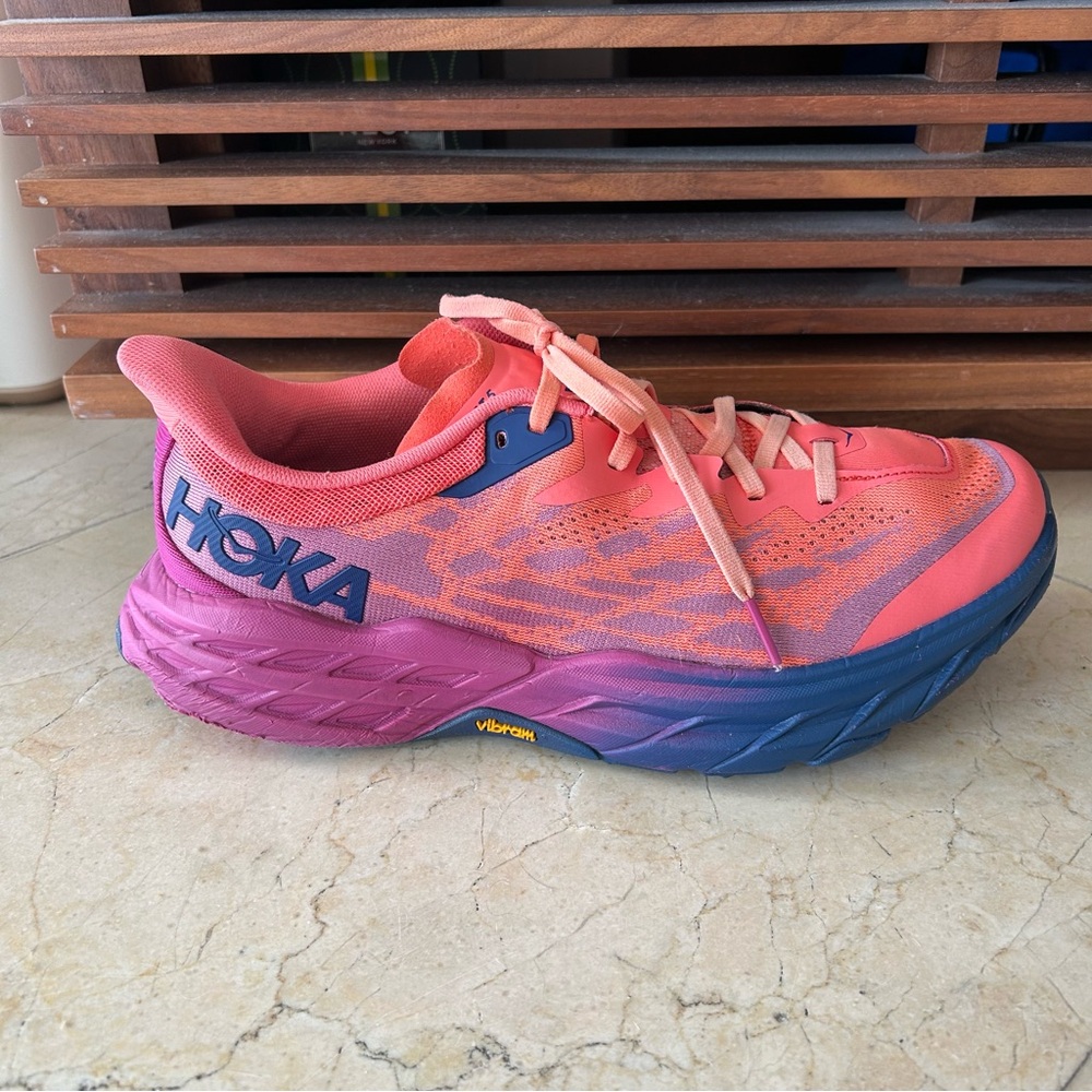 Hoka One One SpeedGoat 5 Sneakers - Picture 5 of 14
